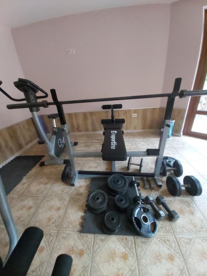 צ'יפליק Galaxy Hotel מראה חיצוני תמונה